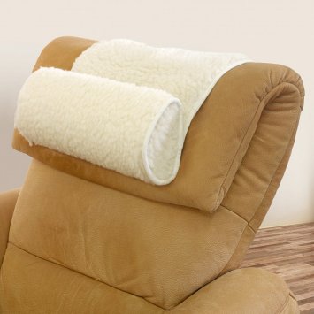 Schurwoll-Kissen mit Schleppe