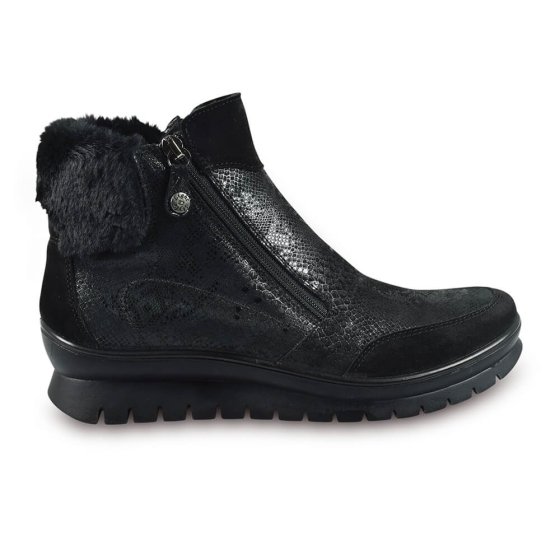 Bequemer Boot „KIA ” 