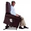 Die Aufsteh-Funktion des Sessel ermöglicht ein erleichtertes Aufstehen