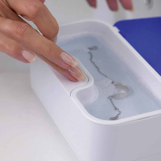 Mobiler-Brillenreiniger  