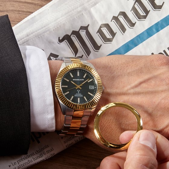 Funk-Solararmbanduhr mit Wechsel-Lünette 
