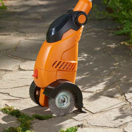 Bodenreiniger mit Wechselbürsten 
