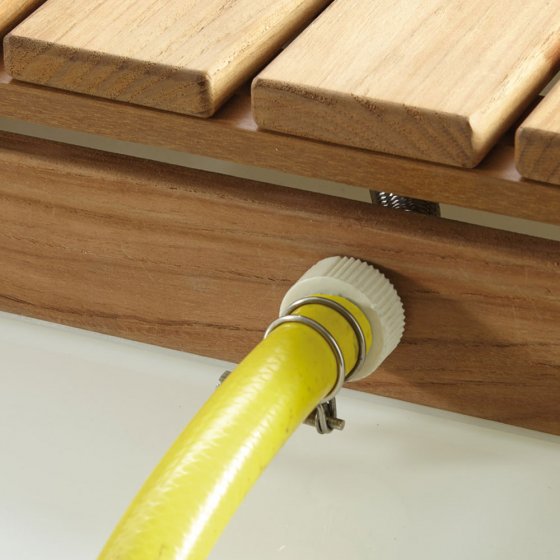 Teak-Gartendusche